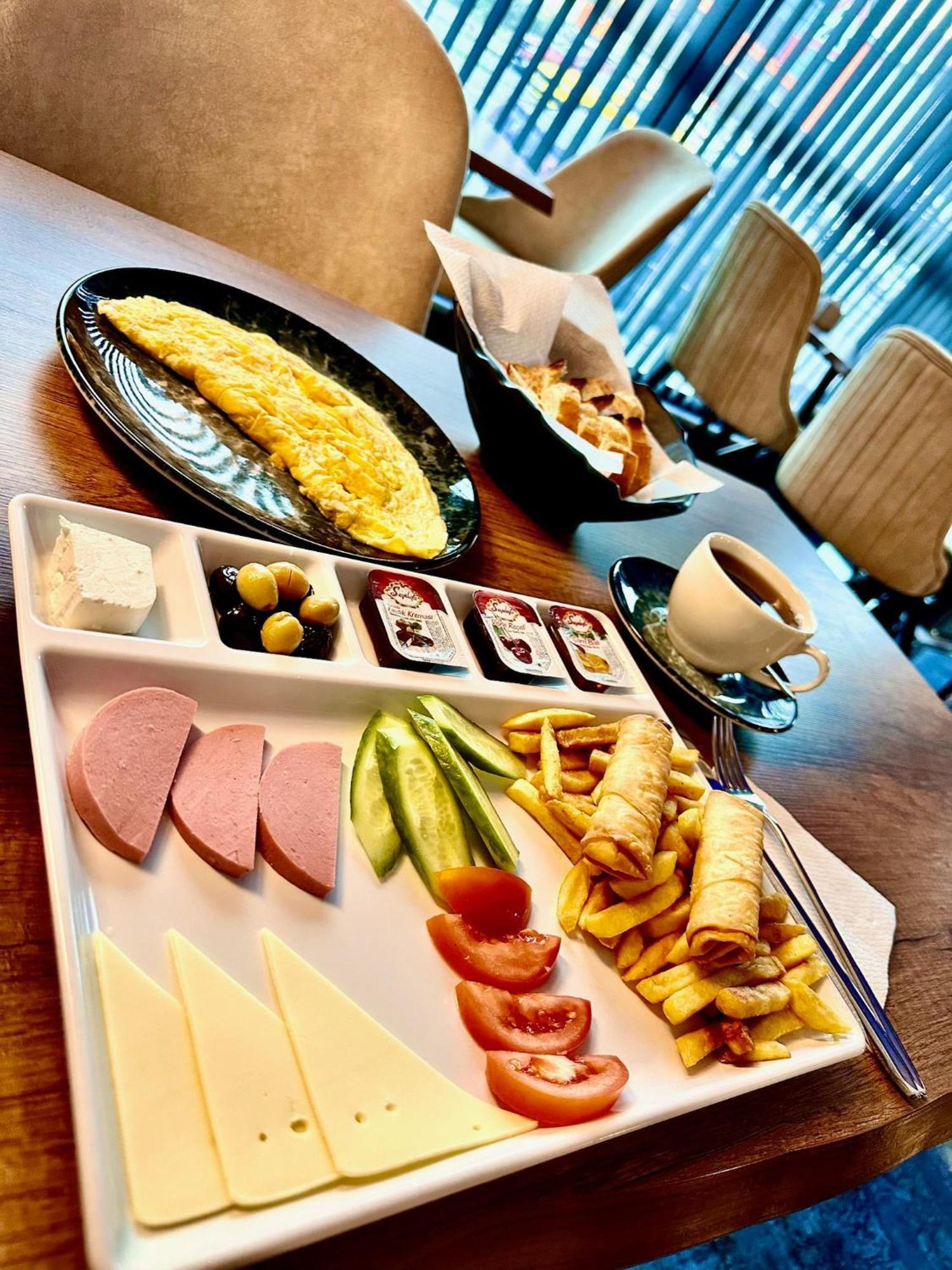 Skymoon Istanbul Airport Hotel Arnavutkoy 외부 사진